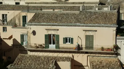 Ristrutturazione D.LEV - Ristrutturazioni