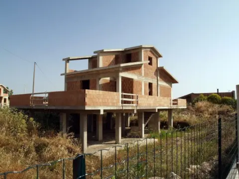 Villa unifamiliare LA, Ville - fase di cantiere