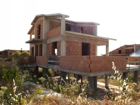 Villa unifamiliare LA, Ville - fase di cantiere