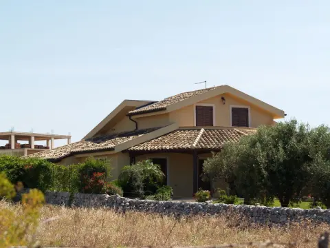 Villa monofamiliare Petr.Eman - Ristrutturazioni