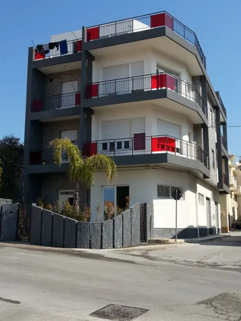 Edificio condominiale Russ.Dan - Condomini